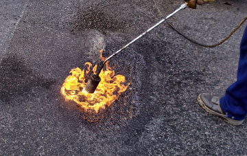 Llanvihangel Crucorney flat roofing repairs